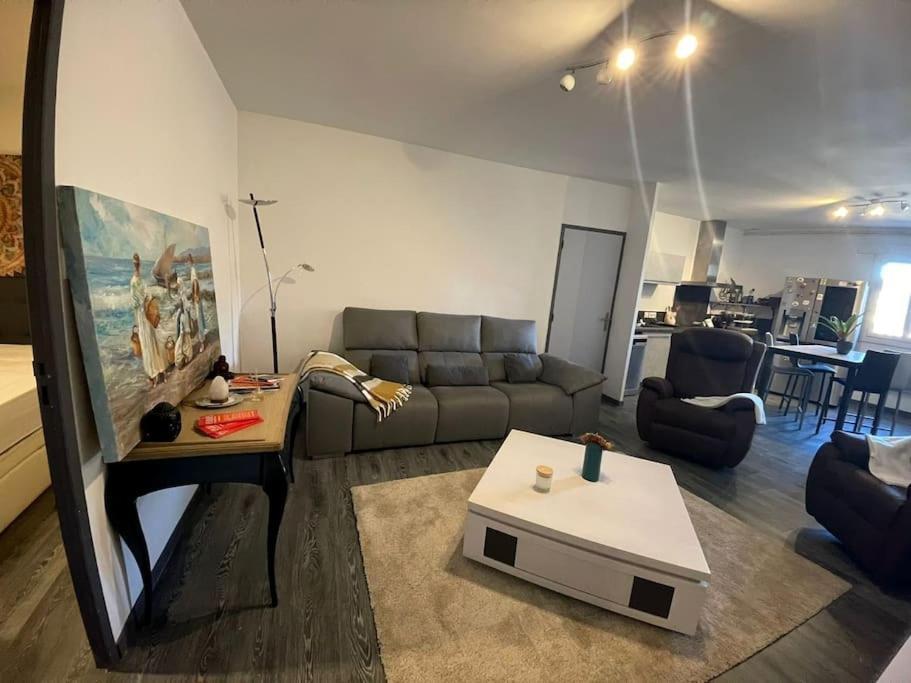 Domus Narbo Yourhosthelper Narbonne Exteriör bild